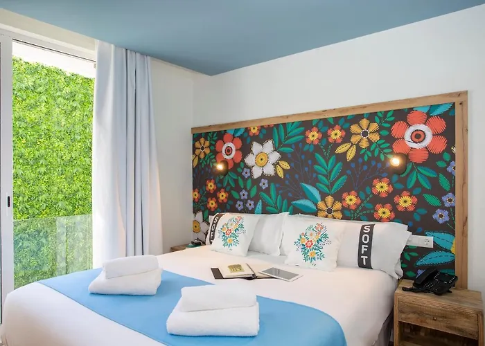 Casual Raízes Hotel