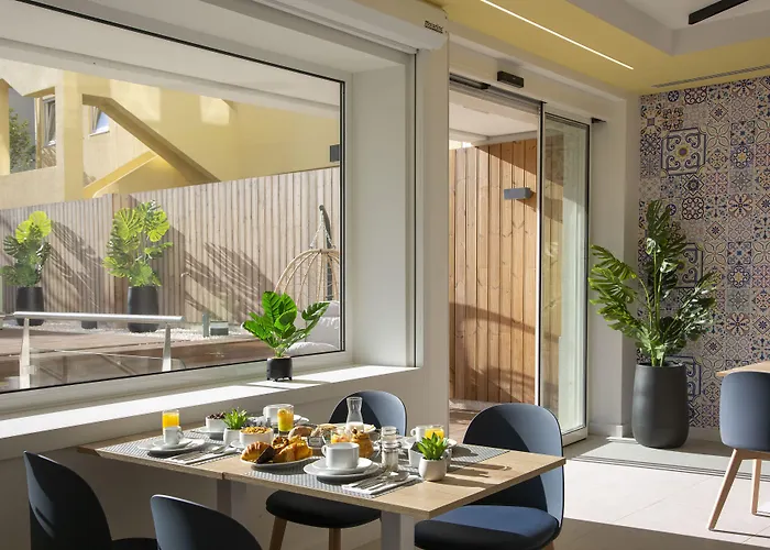 Hotel Casual Raizes 3*