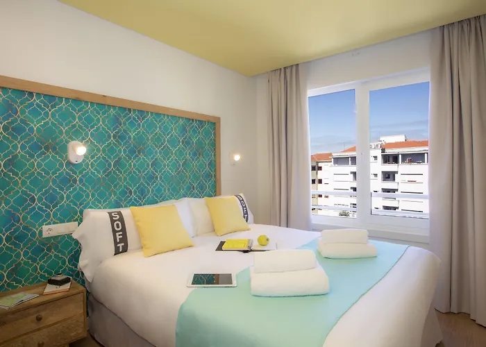 Hotel Casual Raízes