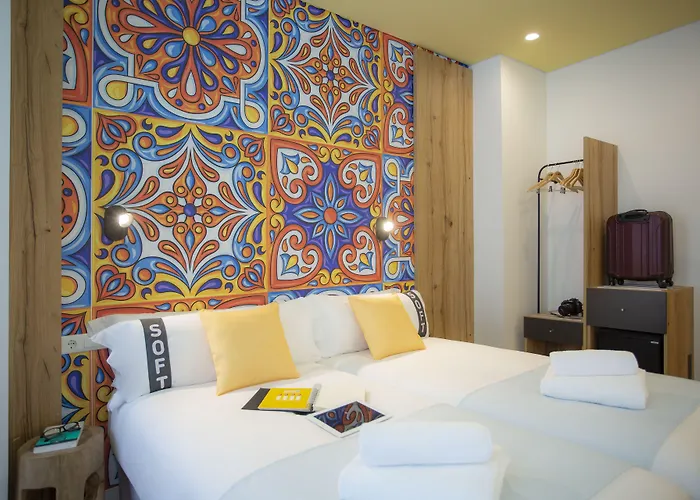 Casual Raízes Hotel 3*