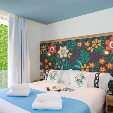 Casual Raízes Hotel