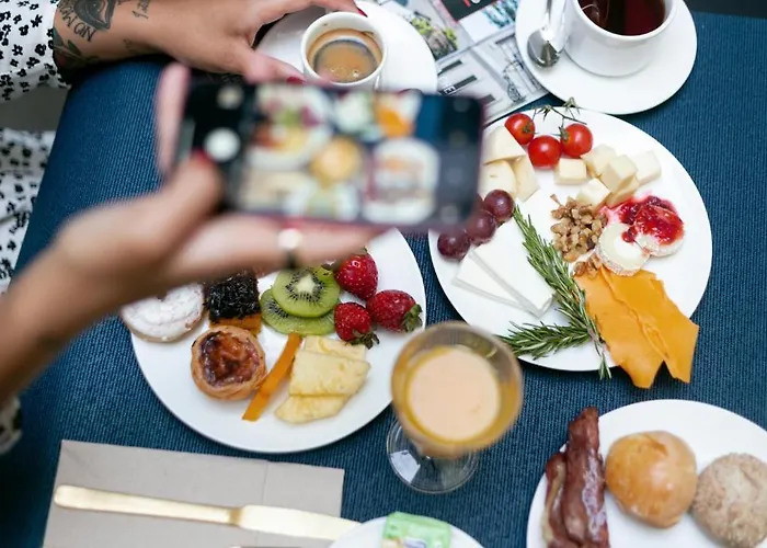 Ξενοδοχείο Casual Raizes 3*